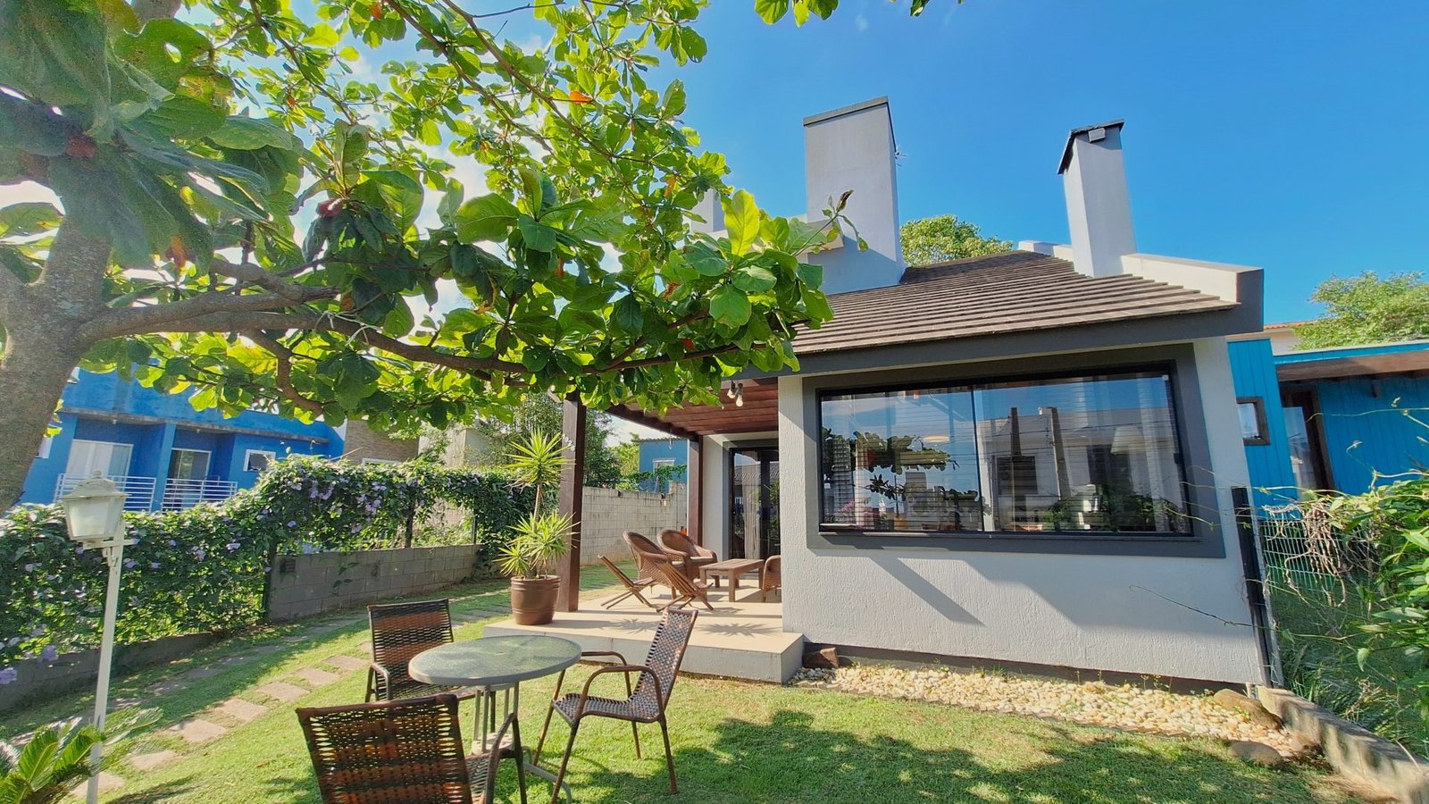 Casa à venda com 3 dormitórios – Garopaba SC