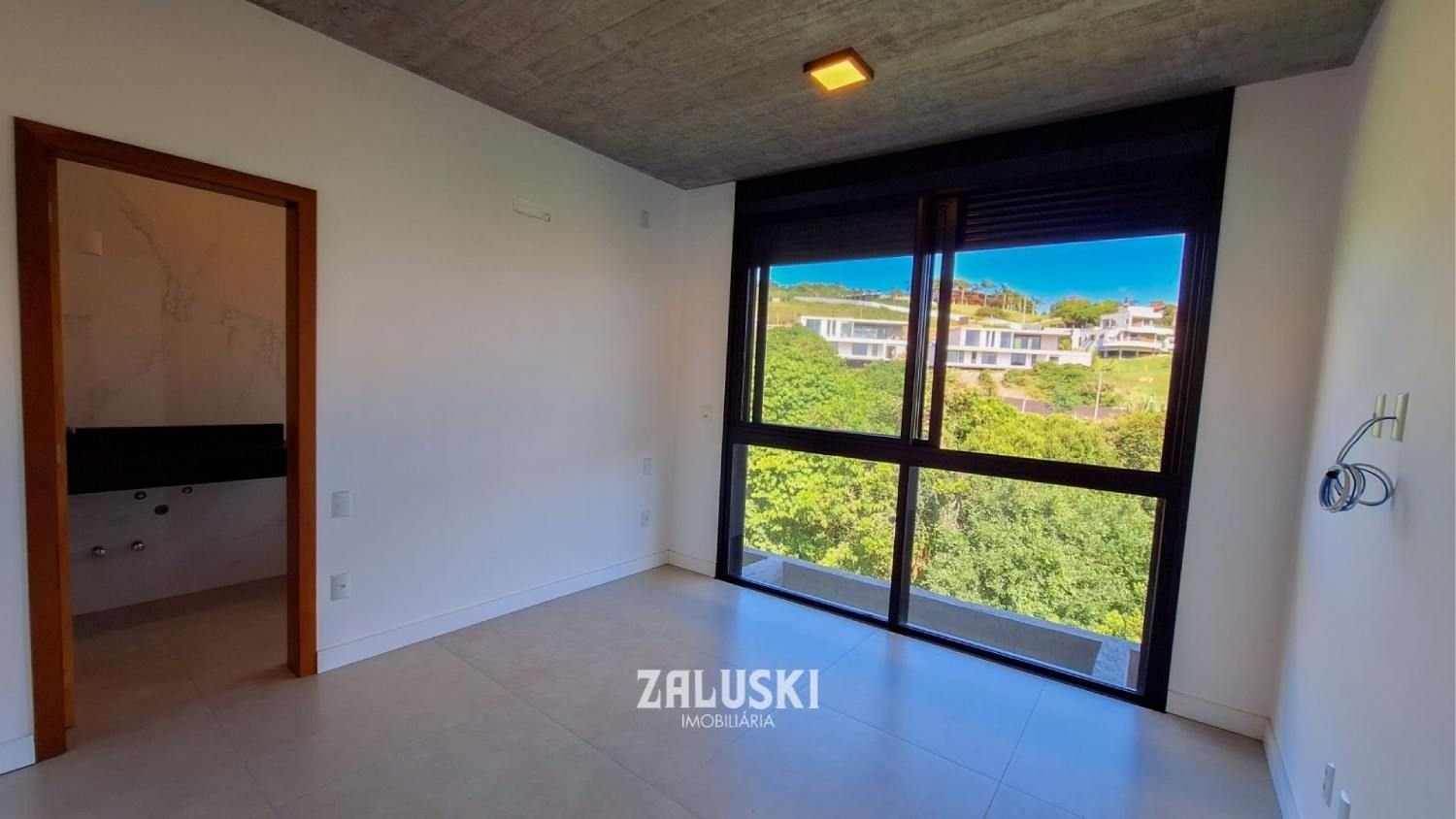 Casa alto padrão – Praia da vigia em Garopaba SC
