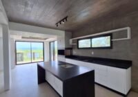casa-com-movel-planejado-venda-praia-do-rosa