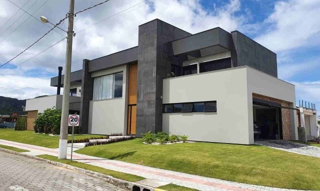 Casa de Alto padrão à venda em Garopaba (460m²)