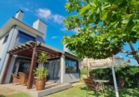 Foto 1 do imóvel Casas 3 Quartos à venda em Quinta dos Açores, Garopaba