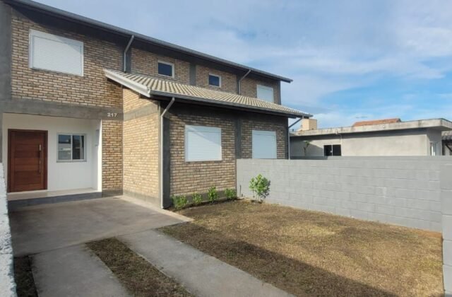 Casas 2 Suítes à venda em Palhocinha, Garopaba — Sobrado A Venda Garopaba 6