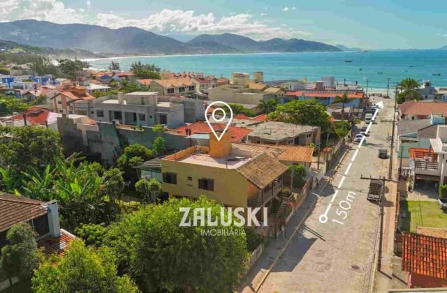 Casas para Temporada no Centro, Garopaba 2026 — Casa A Venda No Centro De Garopaba Proxima Do Mar 1