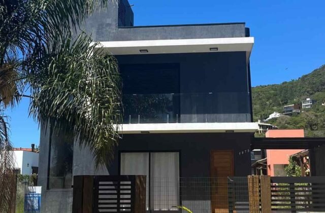 Casas 3 Dormitórios Temporada no Ferraz, Garopaba — Casa Aluguel Temporada Ferraz 42